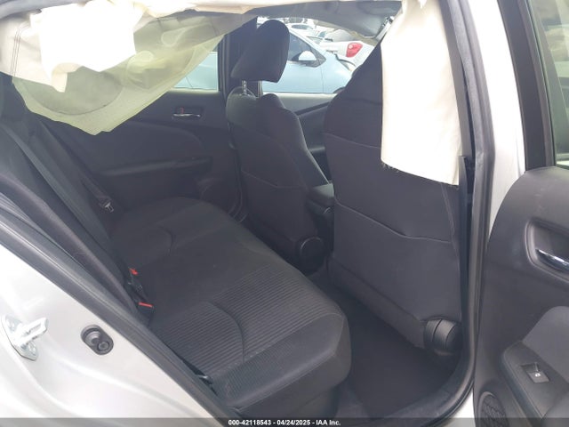 JTDKBRFUXG3506476 Toyota Prius Two