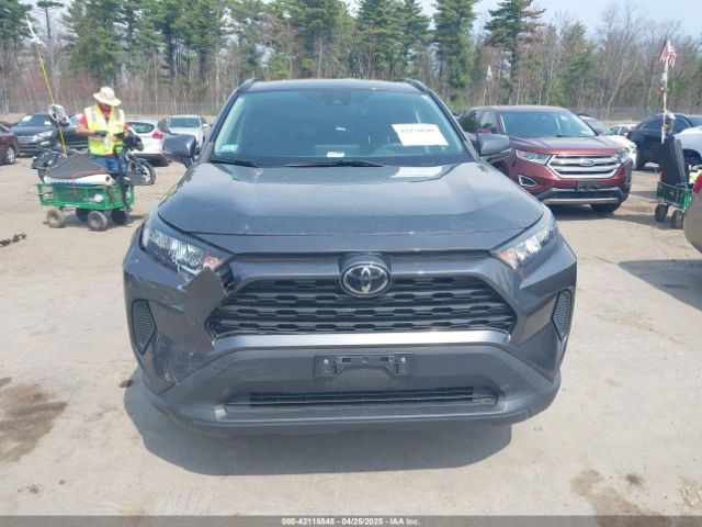 2T3G1RFV6LC091022 Toyota RAV4 LE