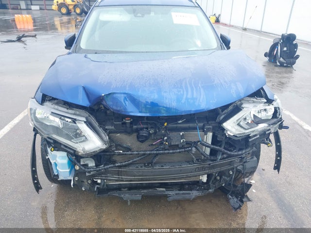 5N1AT2MV1KC769598 Nissan ROGUE SV