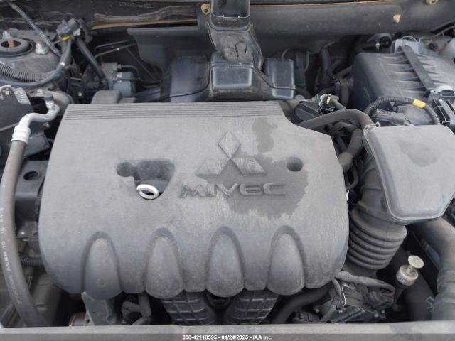 JA4AD2A34KZ055525 Mitsubishi Outlander Es