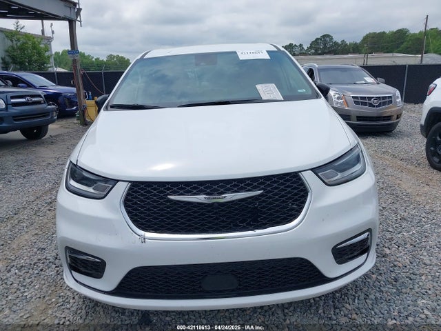 Chrysler Pacifica Touring L 2024 2C4RC1BG6RR116594 Image 11