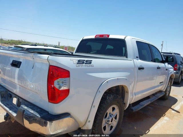 5TFDW5F14JX698683 Toyota Tundra Sr5 5.7l V8
