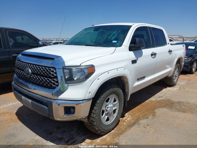 5TFDW5F14JX698683 Toyota Tundra Sr5 5.7l V8