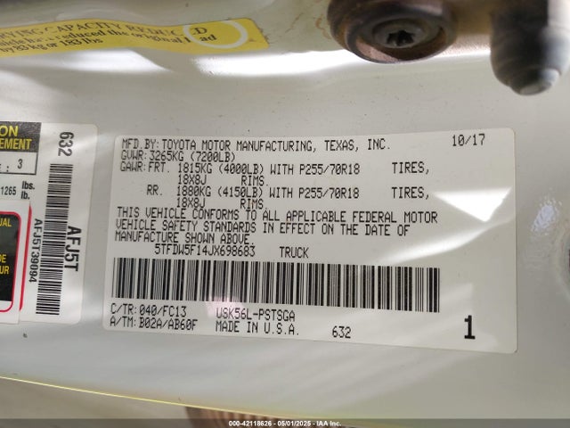 5TFDW5F14JX698683 Toyota Tundra Sr5 5.7l V8