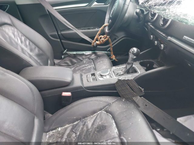 2015 AUDI A3 WAUEFGFF6F1017832 Photo 4