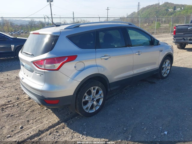 1FMCU9JX2GUA50916 Ford Escape Titanium