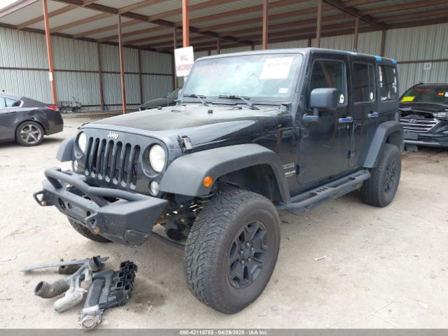 1C4BJWDG1EL135641 Jeep Wrangler Unlimited Sport
