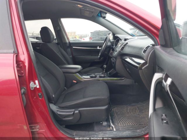 5XYKTCA69EG544678 KIA SORENTO LX