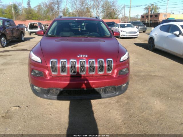 1C4PJMCS9GW162829 Jeep Cherokee Latitude