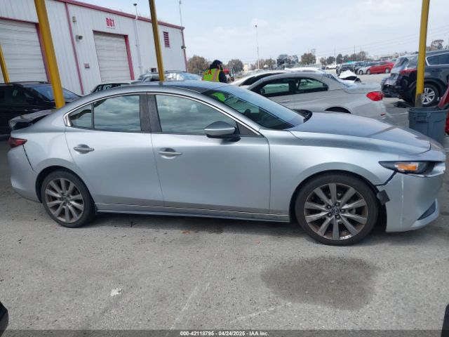 3MZBPACL6LM131481 Mazda Mazda3 Select Package