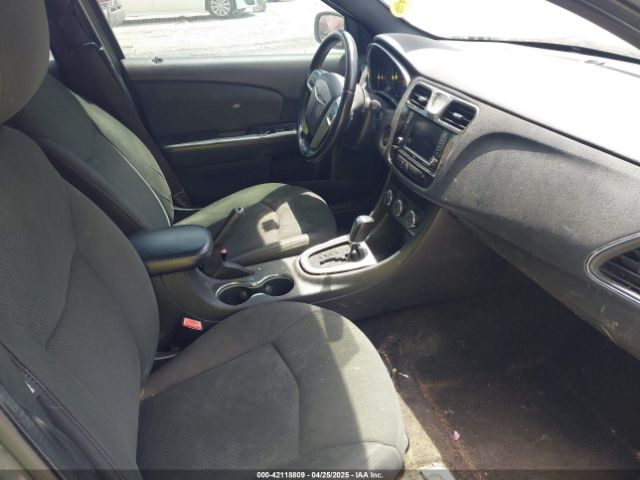 2011 CHRYSLER 200 1C3BC1FG0BN602899 Photo 4