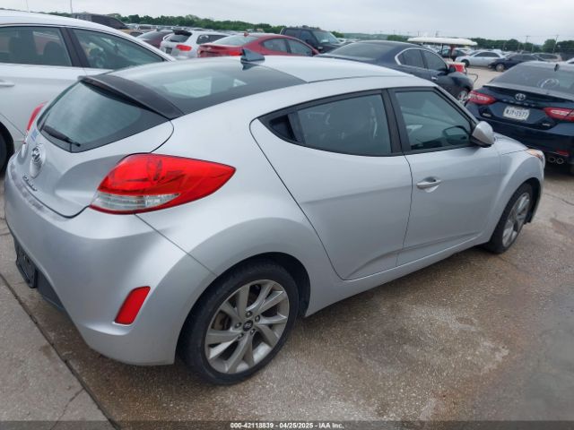 KMHTC6AD0GU270594 Hyundai Veloster