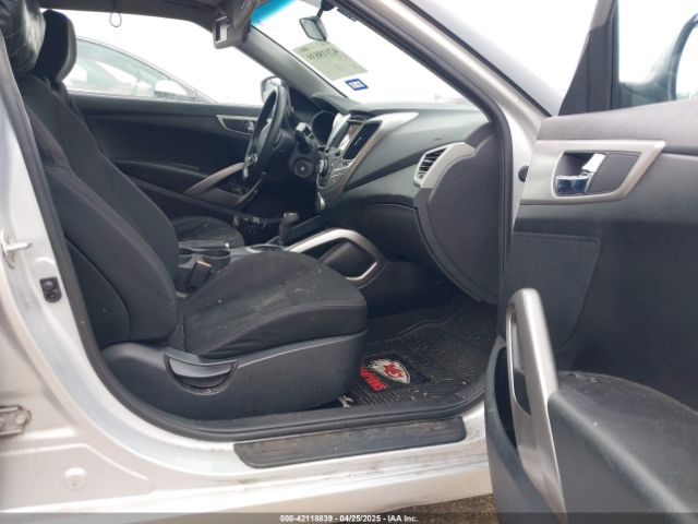 KMHTC6AD0GU270594 Hyundai Veloster