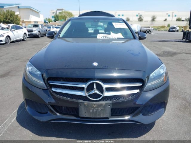 55SWF4JBXHU218250 Mercedes-Benz C 300 Luxury/sport