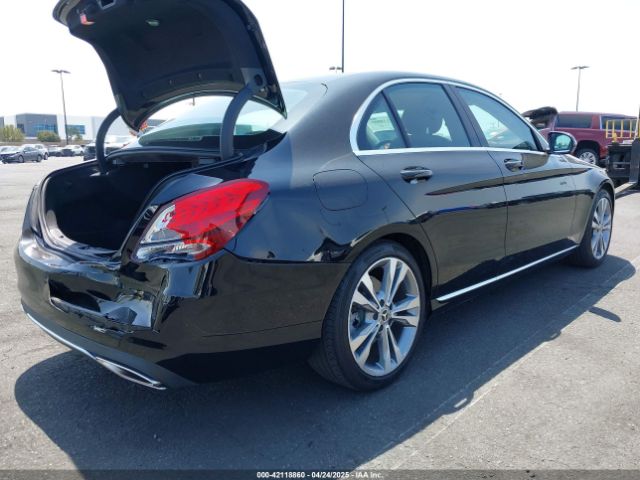 55SWF4JBXHU218250 Mercedes-Benz C 300 Luxury/sport