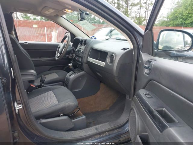 1C4NJCBA1ED725875 Jeep Compass Sport