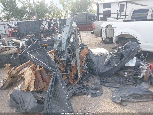 2022 TESLA MODEL 3 5YJ3E1EC4NF265262 Photo 0