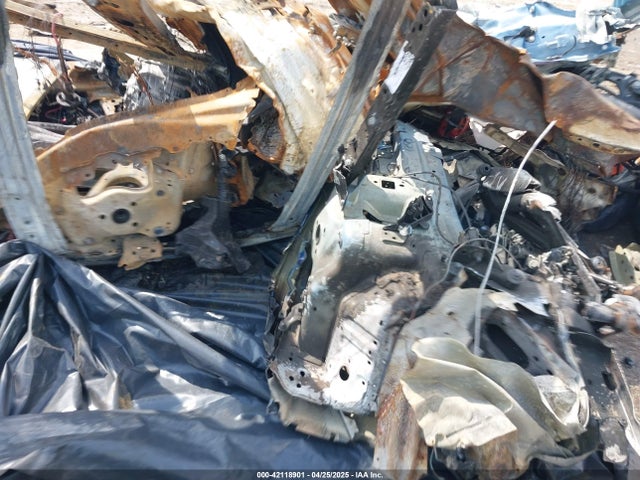 2022 TESLA MODEL 3 5YJ3E1EC4NF265262 Photo 4