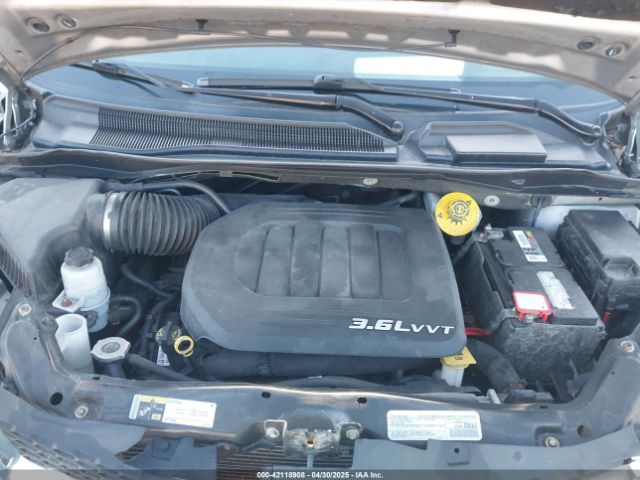 2C4RDGBG6HR563120 Dodge Grand Caravan Se Plus