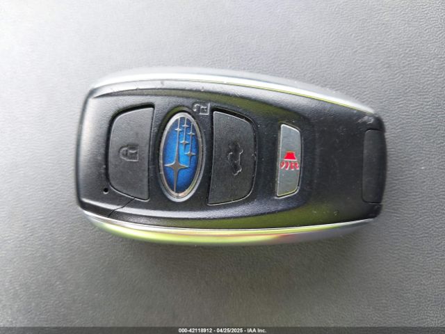 JF2SKAUC3KH555396 Subaru Forester Limited