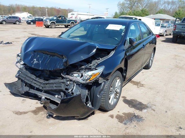 4T1BF1FKXFU484018 Toyota CAMRY SE