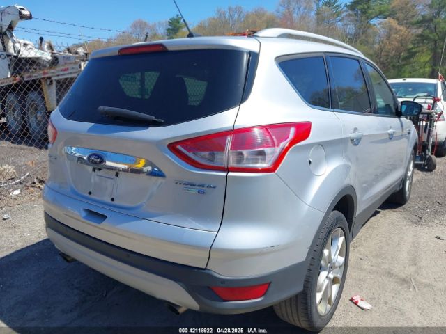 1FMCU9JXXGUA51537 Ford Escape Titanium