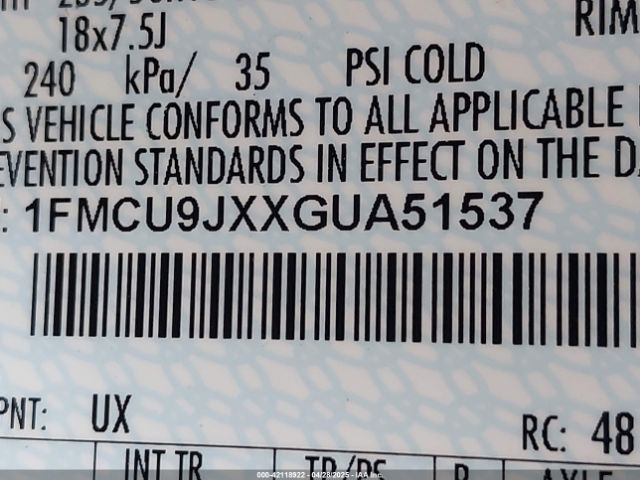 1FMCU9JXXGUA51537 Ford Escape Titanium