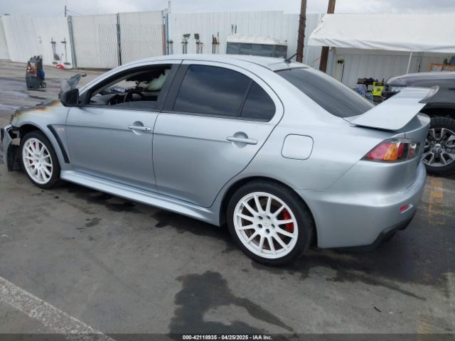 2011 MITSUBISHI LANCER EVOLUTION JA32W8FV6BU046340 Photo 2