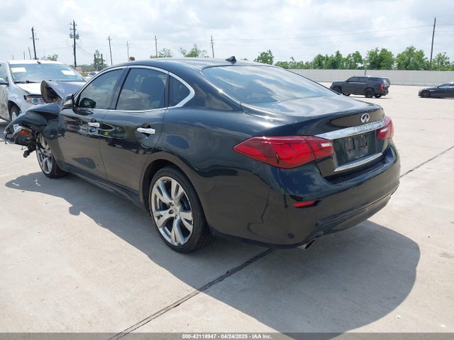 JN1BY1AP7FM541585 Infiniti Q70