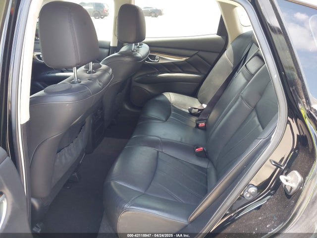 JN1BY1AP7FM541585 Infiniti Q70
