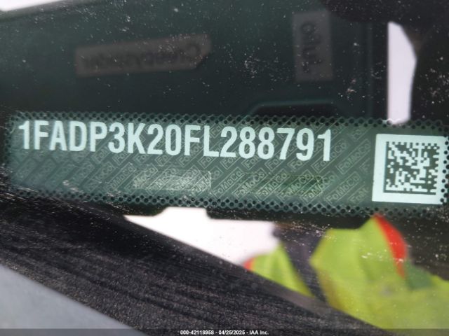 1FADP3K20FL288791 Ford FOCUS SE
