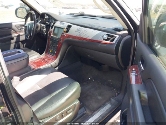 2011 CADILLAC ESCALADE ESV 1GYS3JEF7BR119904 Photo 4