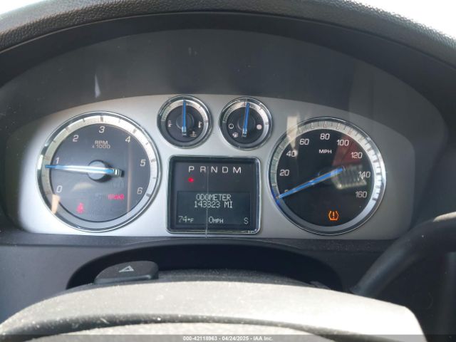 2011 CADILLAC ESCALADE ESV 1GYS3JEF7BR119904 Photo 6