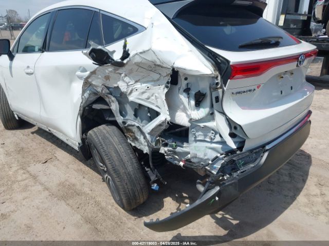 JTEAAAAH7PJ119708 Toyota VENZA LE