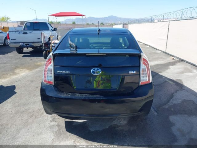 JTDKN3DU7F0427046 Toyota Prius Three