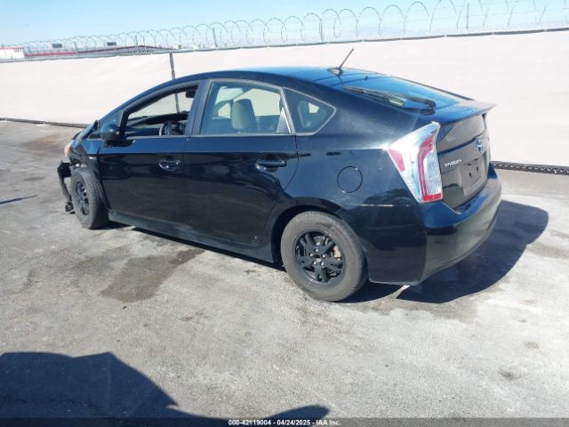 JTDKN3DU7F0427046 Toyota Prius Three