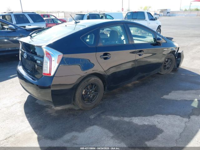 JTDKN3DU7F0427046 Toyota Prius Three