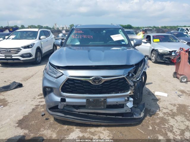 5TDKDRAH3RS531743 Toyota Highlander Platinum
