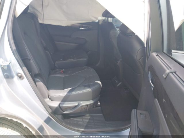5TDKDRAH3RS531743 Toyota Highlander Platinum