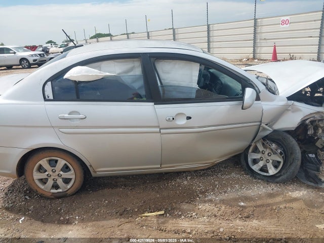 Продаж на аукціоні авто 2010 Hyundai Accent Gls, vin: KMHCN4AC9AU516927, номер лоту: 42119026