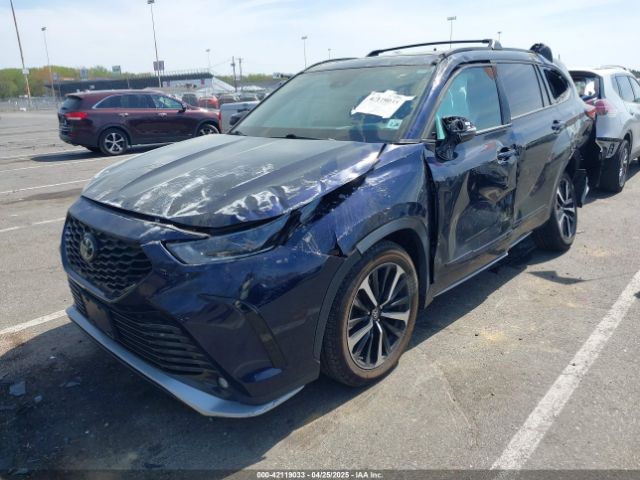 5TDLZRBH6MS076951 Toyota Highlander Xse