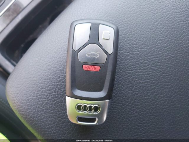 WA1CNAFYXJ2122320 Audi Q5 2.0t Premium/2.0t Tech Premium