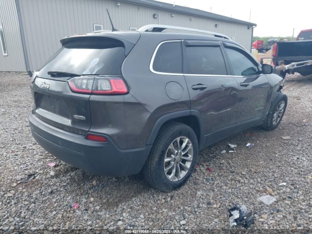 1C4PJMLB7KD182307 Jeep Cherokee Latitude Plus 4x4