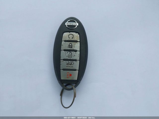 KNMAT2MT9JP525966 Nissan ROGUE SV