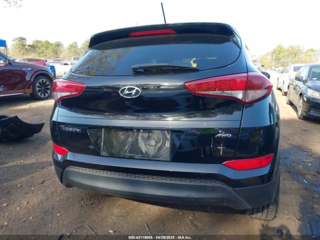KM8J3CA43GU038447 Hyundai TUCSON SE