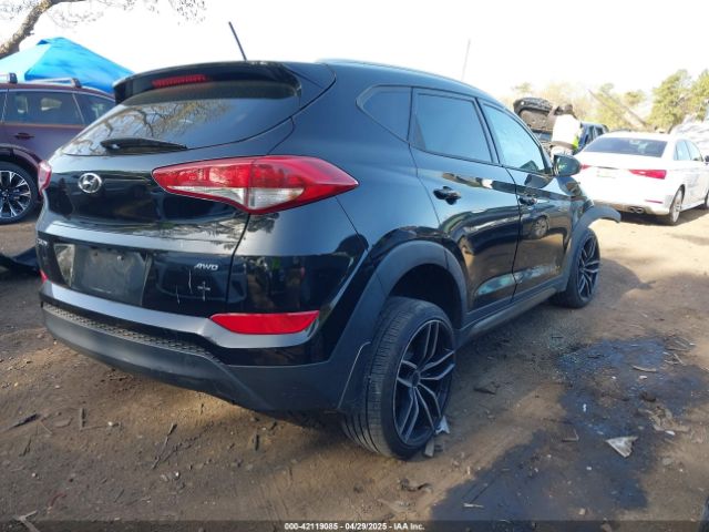 KM8J3CA43GU038447 Hyundai TUCSON SE