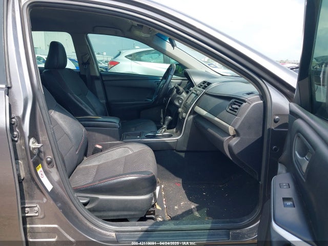 4T1BF1FK2HU355287 Toyota CAMRY SE