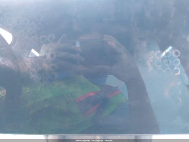 7SAYGDEE3NF426030 Tesla Model Y