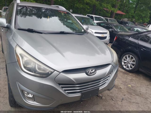 KM8JU3AG4EU917072 Hyundai TUCSON SE