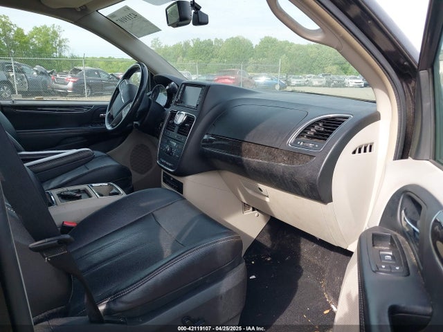 2C4RC1CG8ER307281 Chrysler Town & Country Touring-l